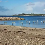 2 Bedroom Awesome In Σπίτι διακοπών Aabenraa